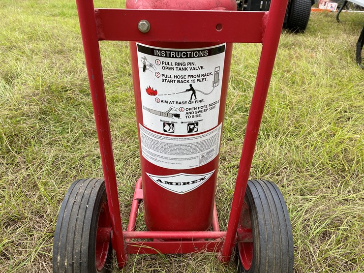 #76-•-#152-•-industrial-fire-extinguisher-with-hose-image-5