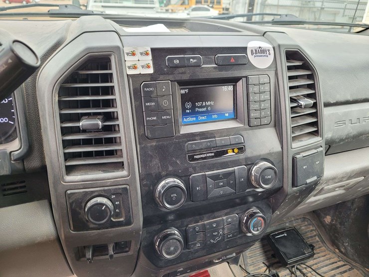 2019-ford-f550-image-13