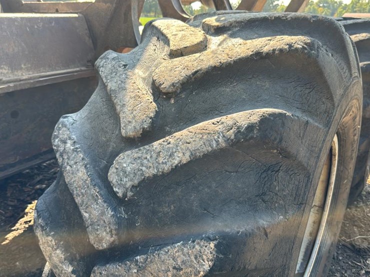 2003-timberpro-tf820e-image-45