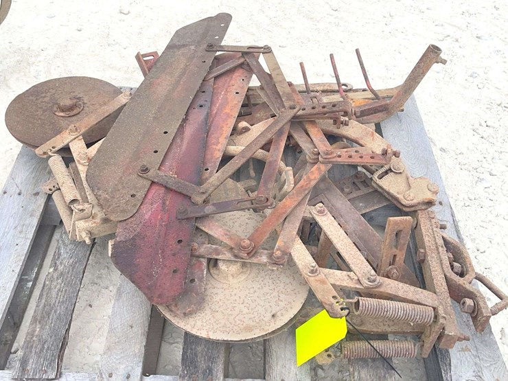 massey-ferguson-3-image-14