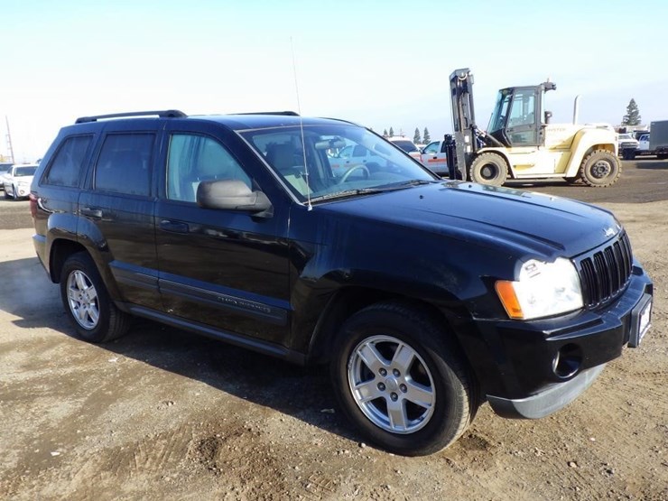 2006-jeep-grand-cherokee-image-2