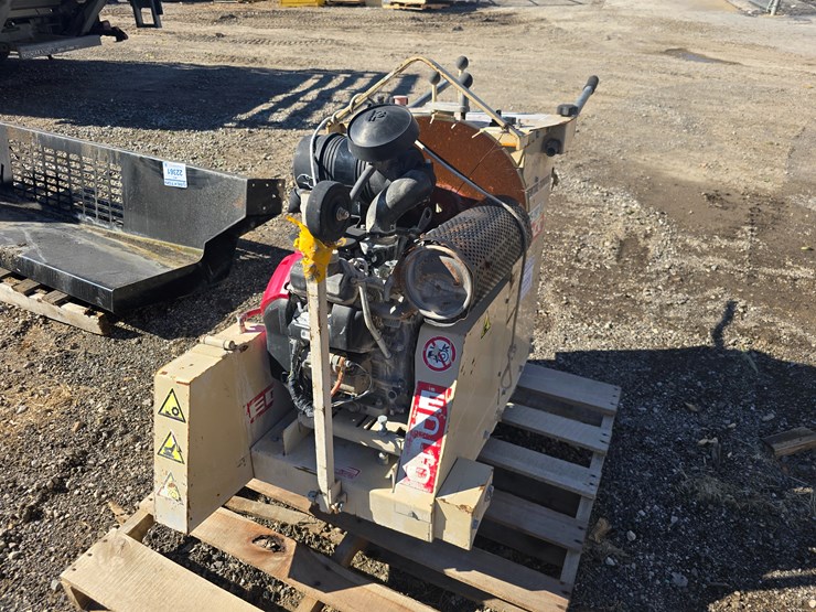 #22359-•-concrete-saw-image-2