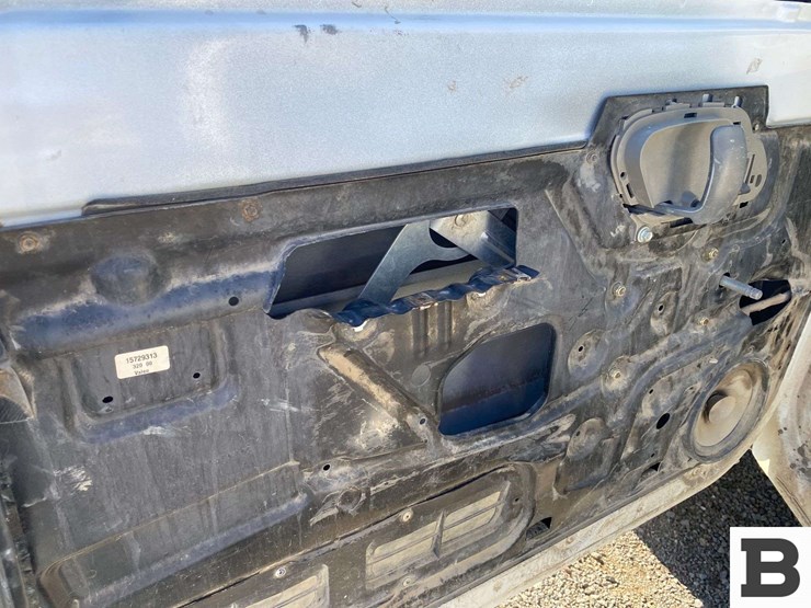 2001-chevrolet-gmt400-image-26