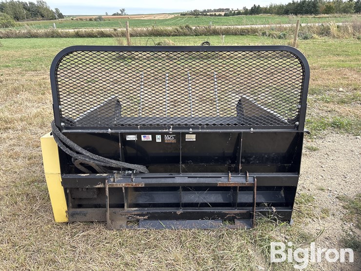 mds-rk-500-skid-steer-bale-shredder-image-6