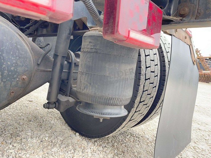 2007-international-durastar-4400-image-29