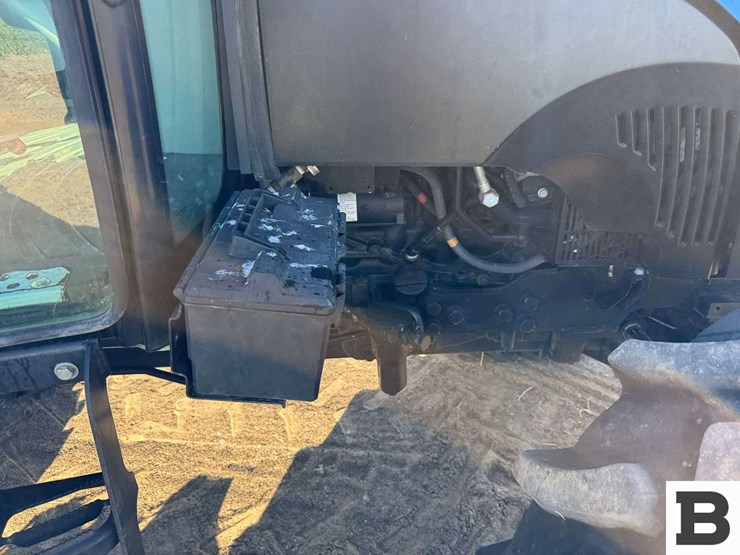 2014-new-holland-t4.105-image-40