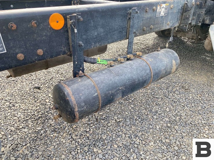 2017-kenworth-t880-image-31