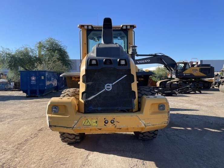 2020-volvo-l70h-image-4