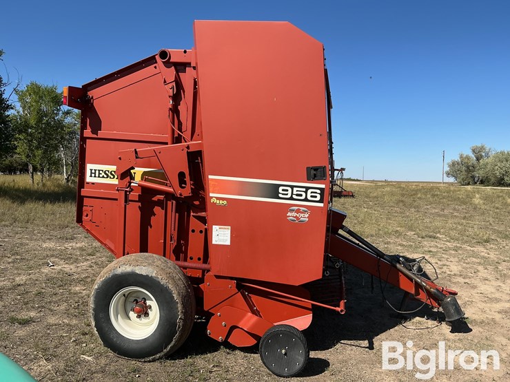 2003-hesston-956a-image-4