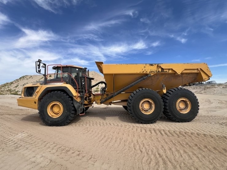 2020-volvo-a60h-image-2