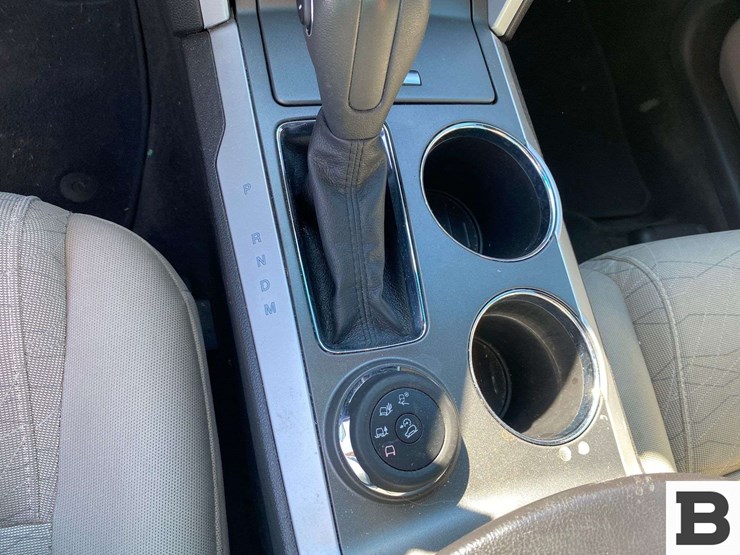 2013-ford-explorer-image-25