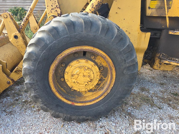 1975-caterpillar-920-image-19