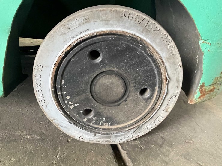 mitsubishi-fgc30k-image-12