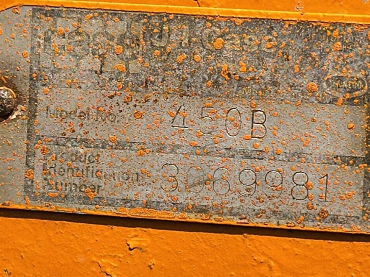 1979-case-450b--image-11