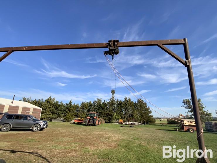 portable-hoist-image-12