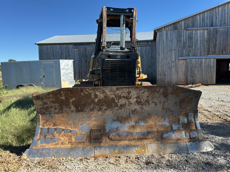 2008-deere-750j-xlt-image-4