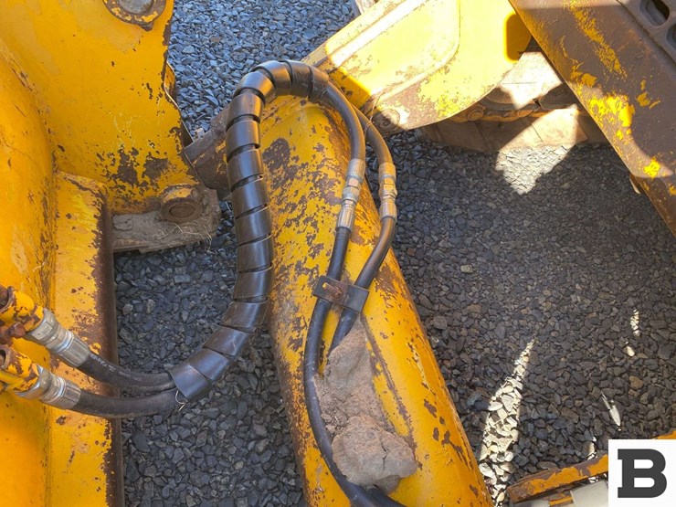 john-deere-555-image-17