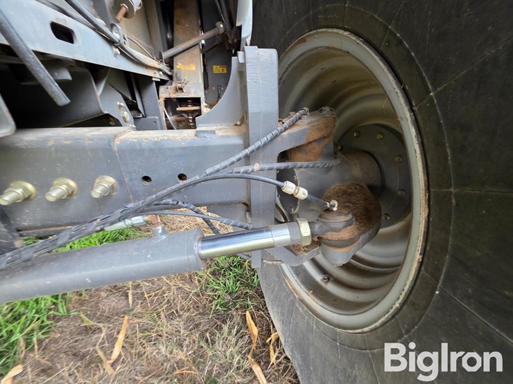 2008-gleaner-a86-image-20