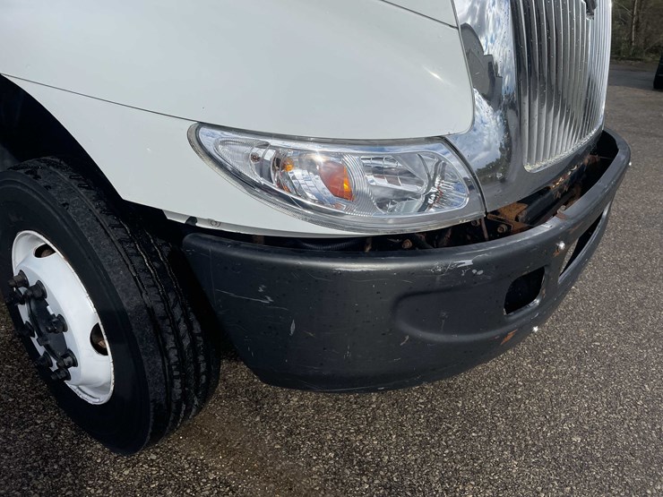 2003-international-durastar-4300-image-14