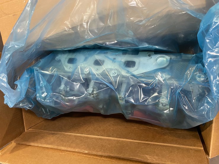 #8548-•-mopar-heads-(pr8)-image-30