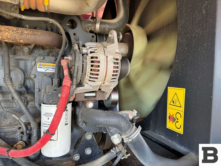 2015-new-holland-speedrower-260-image-57