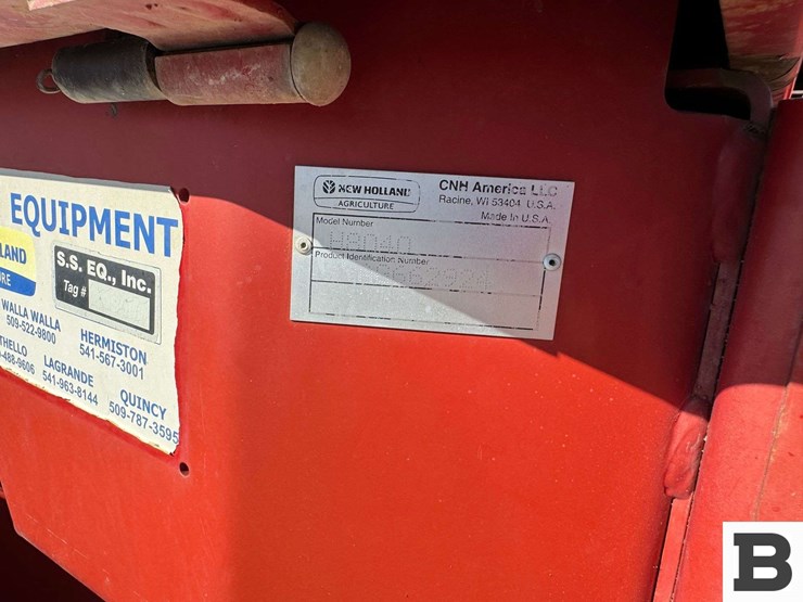 new-holland-h8040-image-22