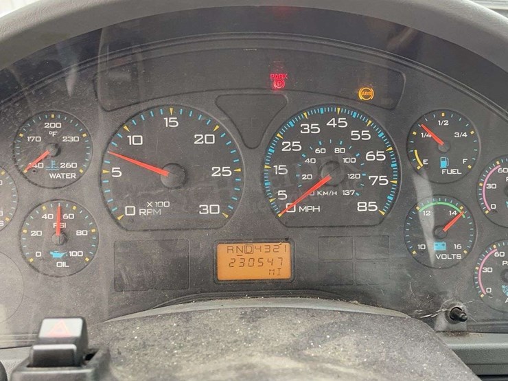 2003-international-durastar-4400-image-45