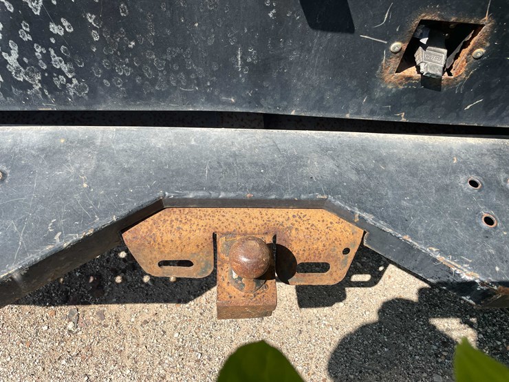 #1376-•-2012-gmc-savana-box-truck-(has-wi-title)-(of)-image-41