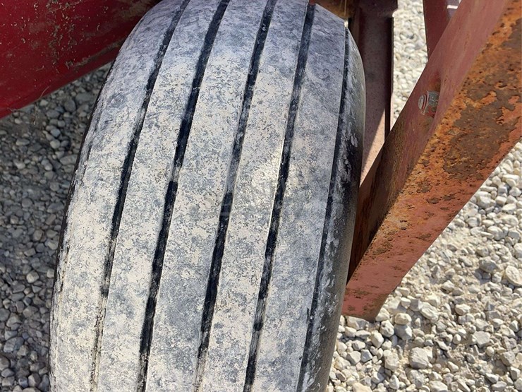 new-holland-488-image-18