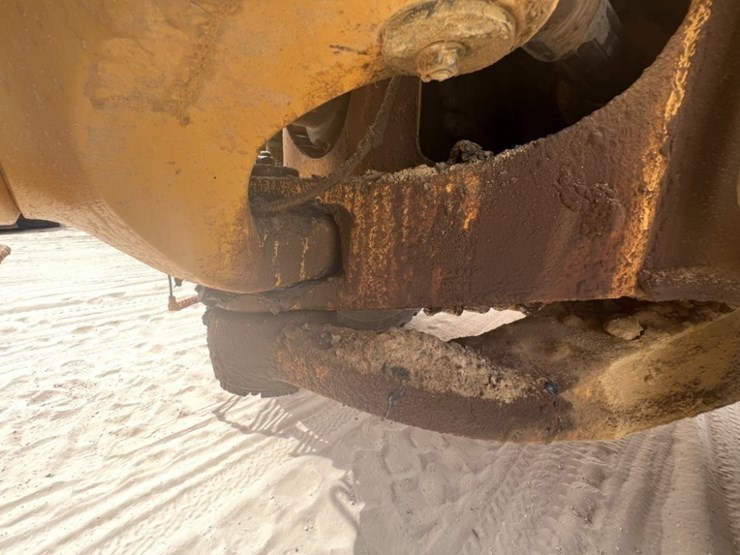 2019-volvo-a60h-image-29