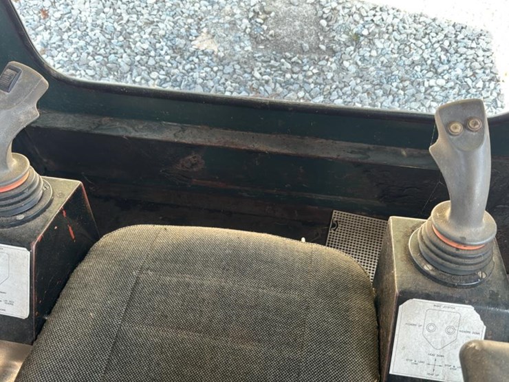 #4453-•-mellott-debarker-cab-image-8