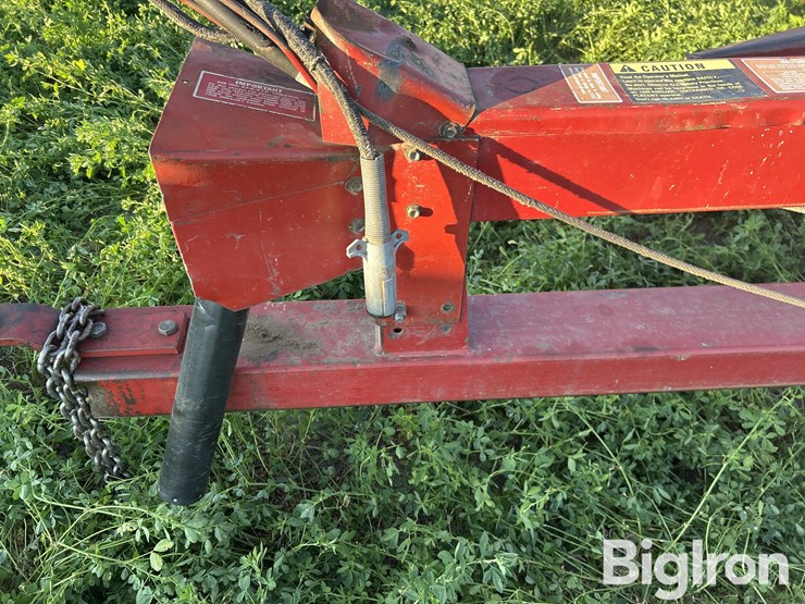 international-720-image-11