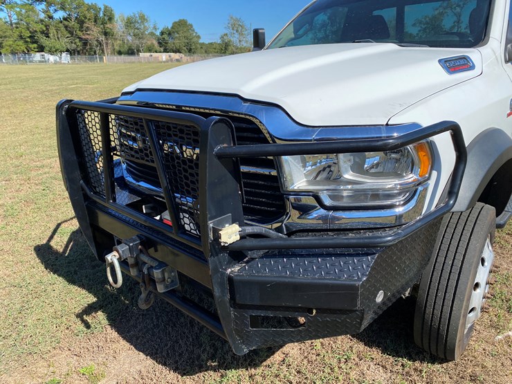 #19-•-#117-•-2020-ram-5500-rolloff-truck-image-9