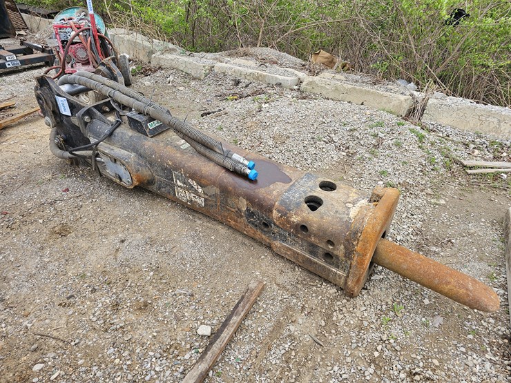#16803-•-caterpillar-h140ds-hydraulic-hammer-breaker-image-2