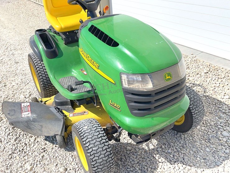 john-deere-l130-image-9