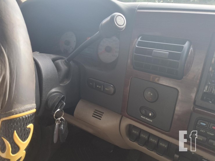 2007-ford-f250-lariat-image-26