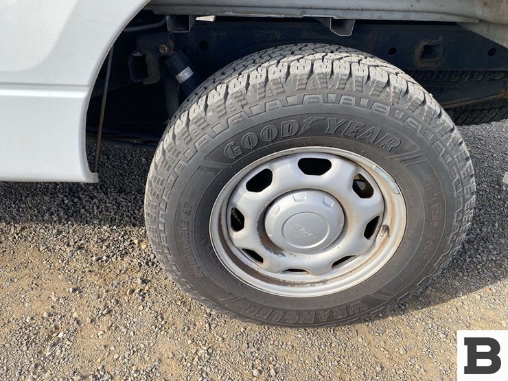 2013-ford-f150-image-13