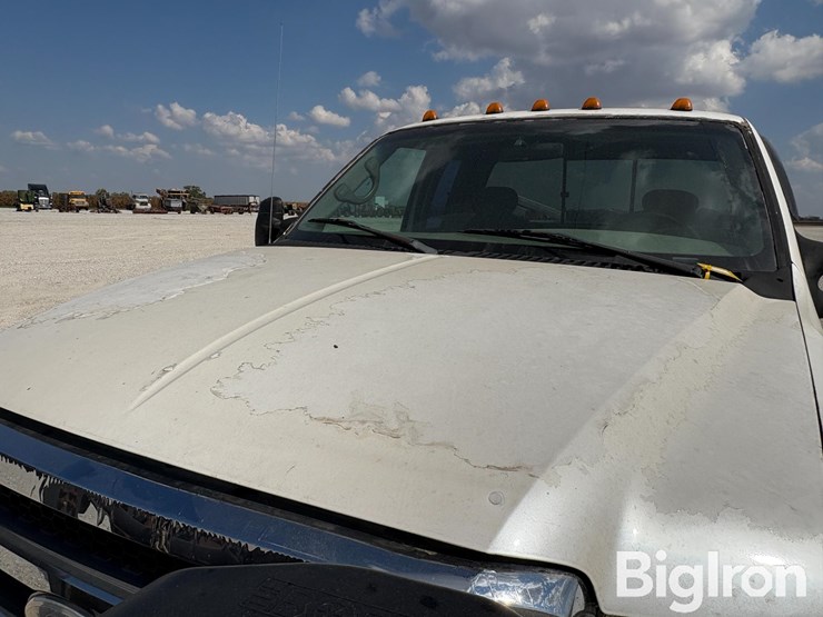 2001-ford-f350-image-16