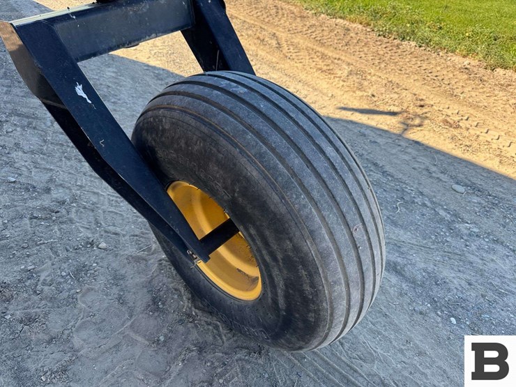 2015-new-holland-speedrower-260-image-36