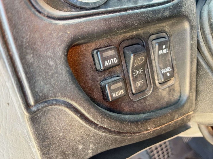 2017-international-prostar-image-9