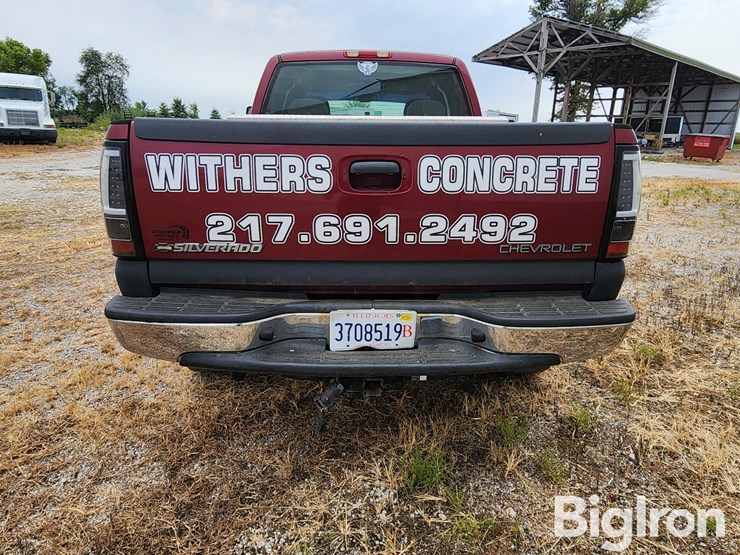 2005-chevrolet-silverado-2500-image-6