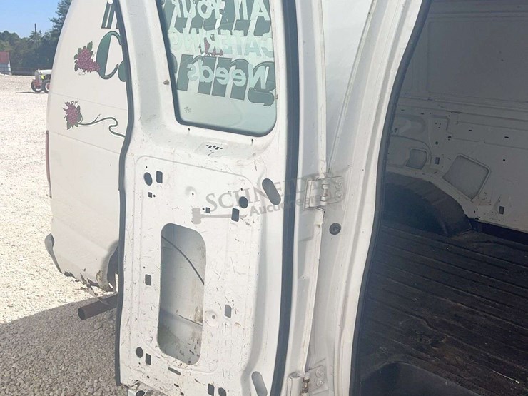 1998-ford-e150-image-37