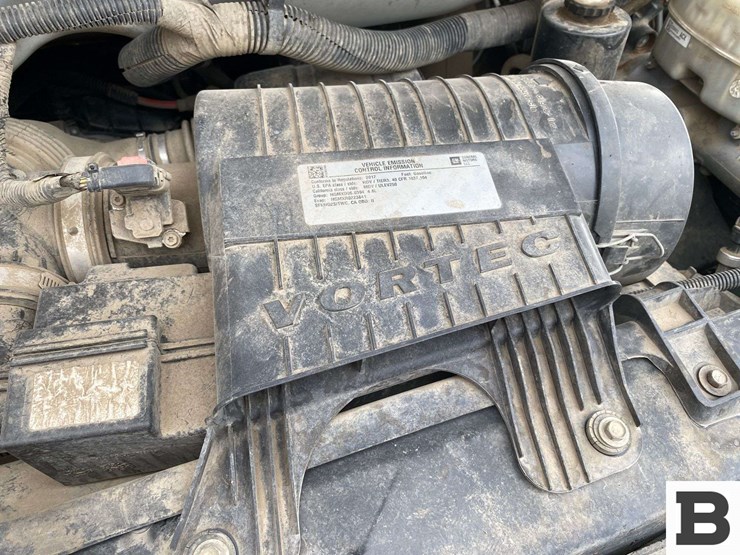 2017-chevrolet-express-3500-image-35