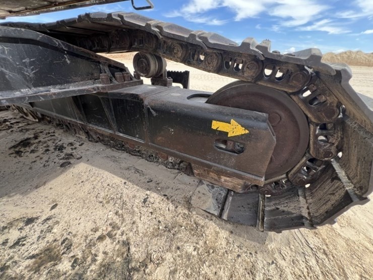 2018-deere-670g-lc-image-20