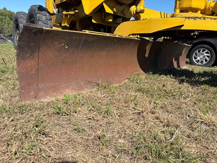 #108-•-galion-motor-grader-image-24