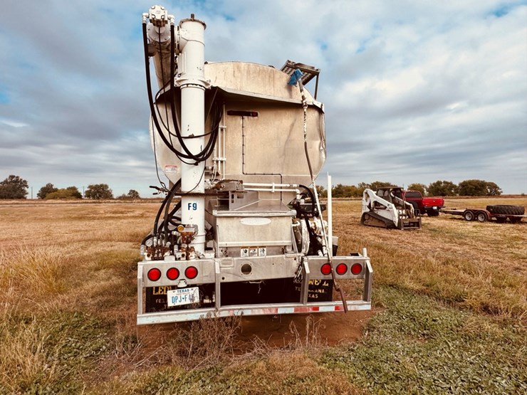 ledwell-feed-trailer-image-7