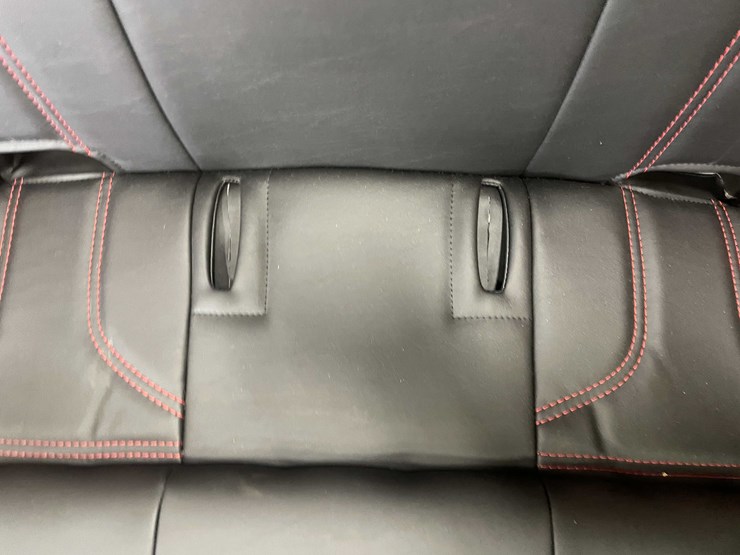 #8619-•-can-am-seat-(f)-image-13