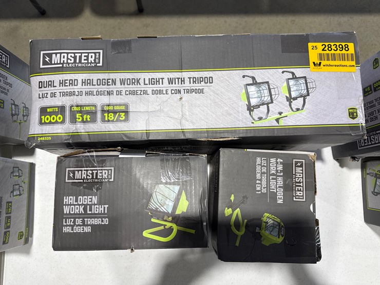 #28398-•-lot-of-master-electrician-halogen-work-lights-&-tripod-image-4