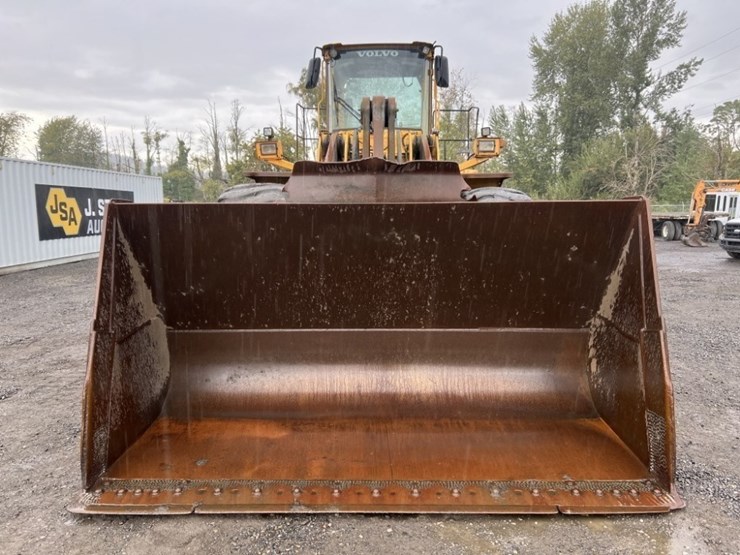 2003-volvo-l220e-image-8