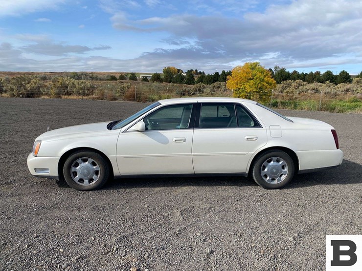2000-cadillac-deville-sedan-image-3